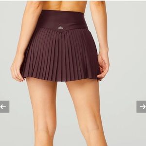 ALO YOGA Raisin Brown Grand Slam Tennis Skirt 🤎